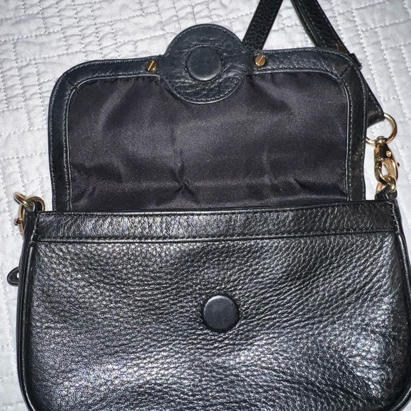 ❤️ Price Drop Tory Burch Amanda Black Leather Gold Tone Hardware Crossbody Bag - Picture 11 of 16